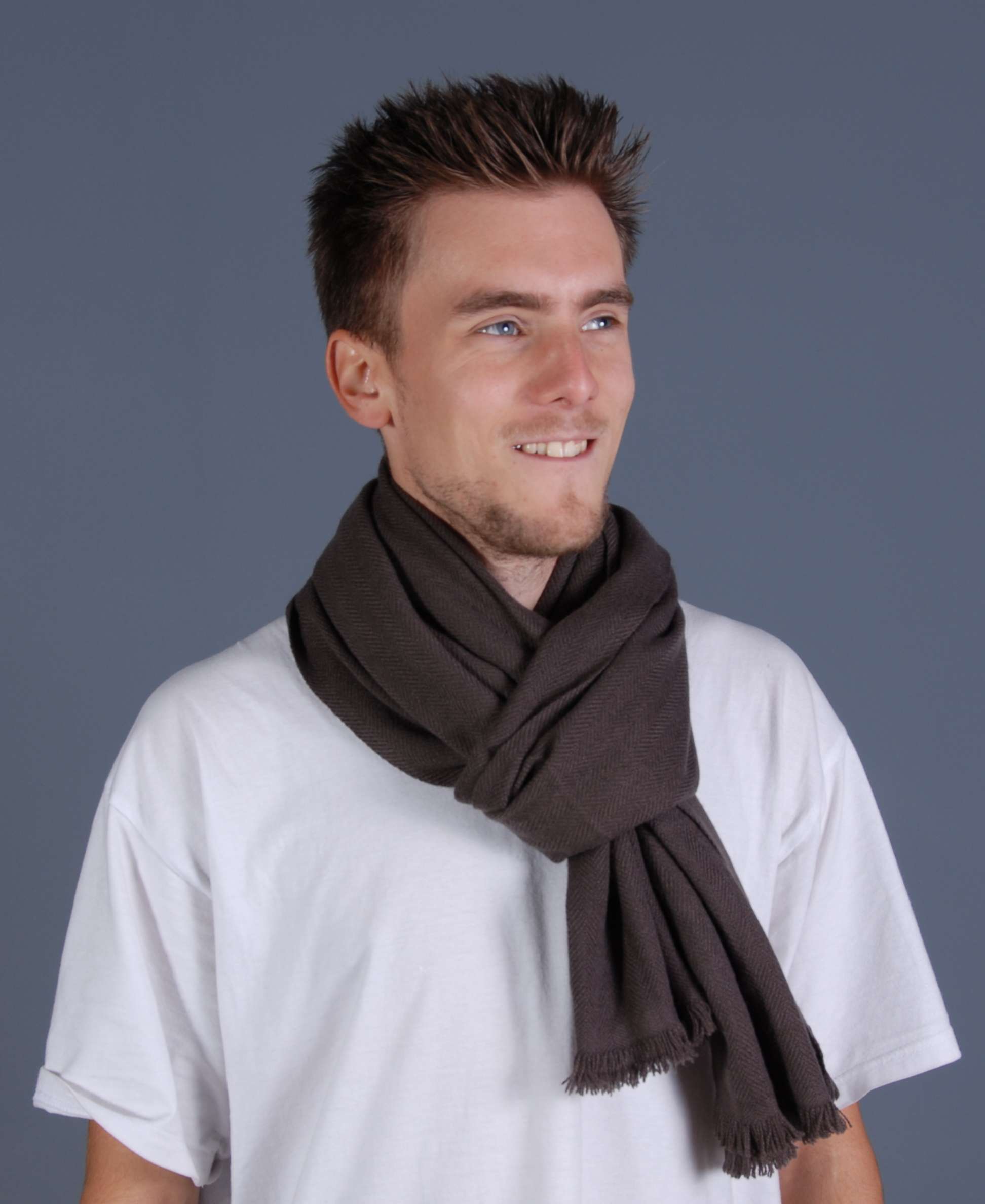 Buy a Pure Cashmere Scarf With No Tassels for Men